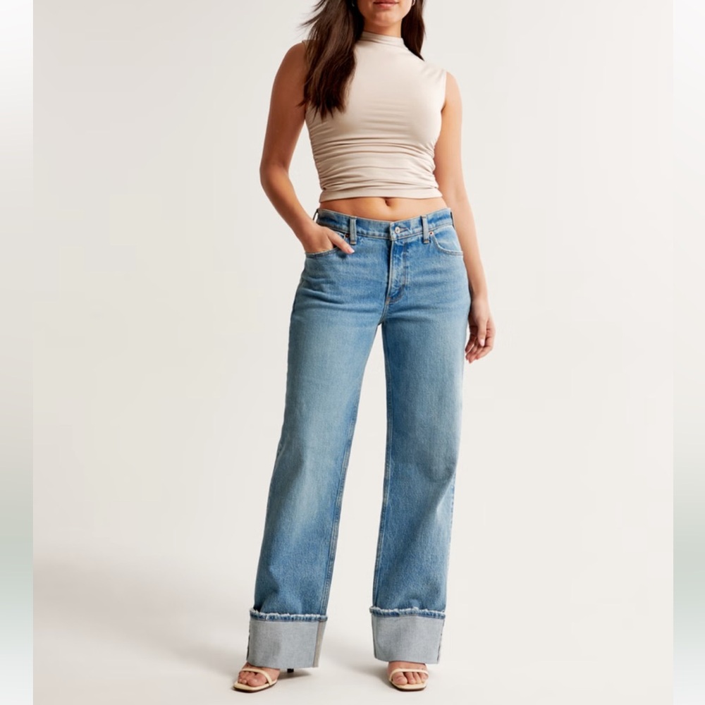 Abercrombie Curve Love Mid Rise Baggy Jean Cuff Hem Size 24 Short